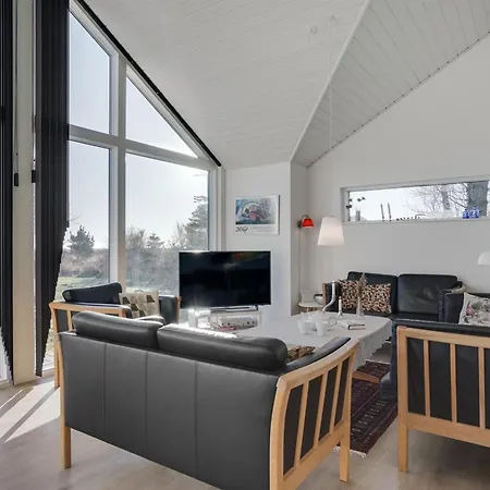 度假居 Timmi - 100m From The Sea By Interhome *